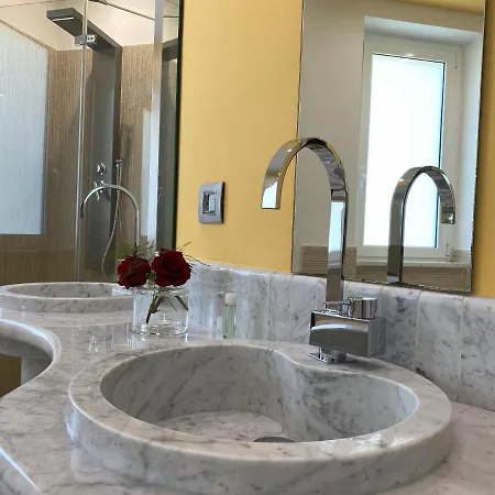 Aparthotel Le Village Sarzana