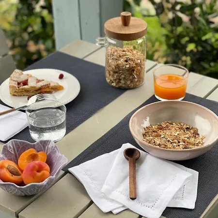 Le Village Aparthotel