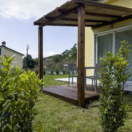 Le Village Aparthotel 3*