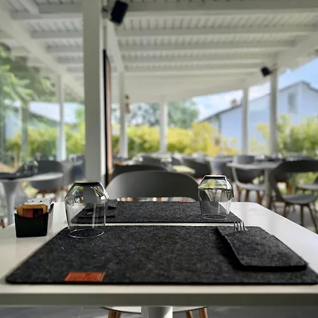 Le Village 3* Sarzana