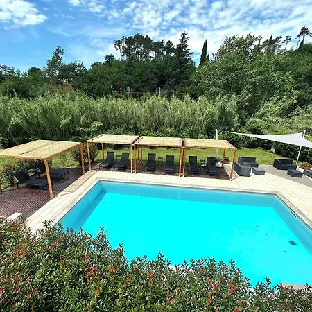 Le Village Ξενοδοχείο με διαμερίσματα 3*