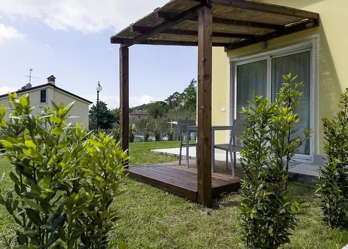 Le Village Lägenhetshotell 4*