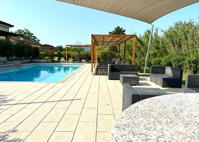 Lägenhetshotell Le Village 4*