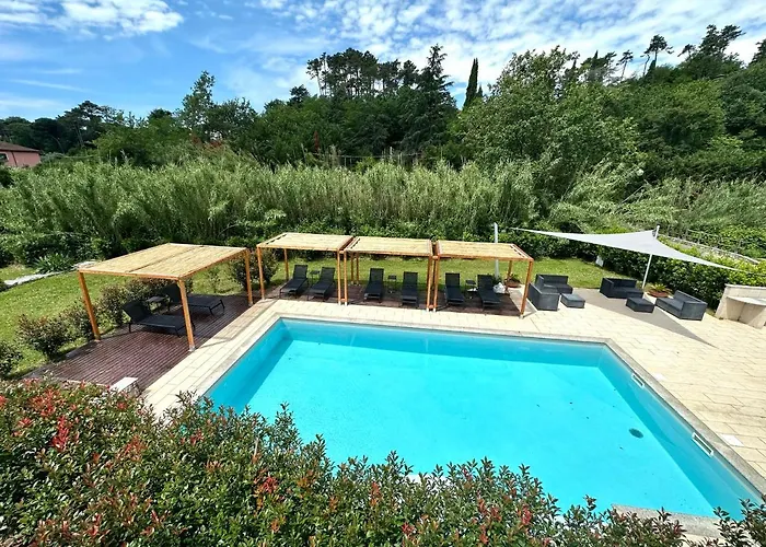 Le Village 4* Sarzana